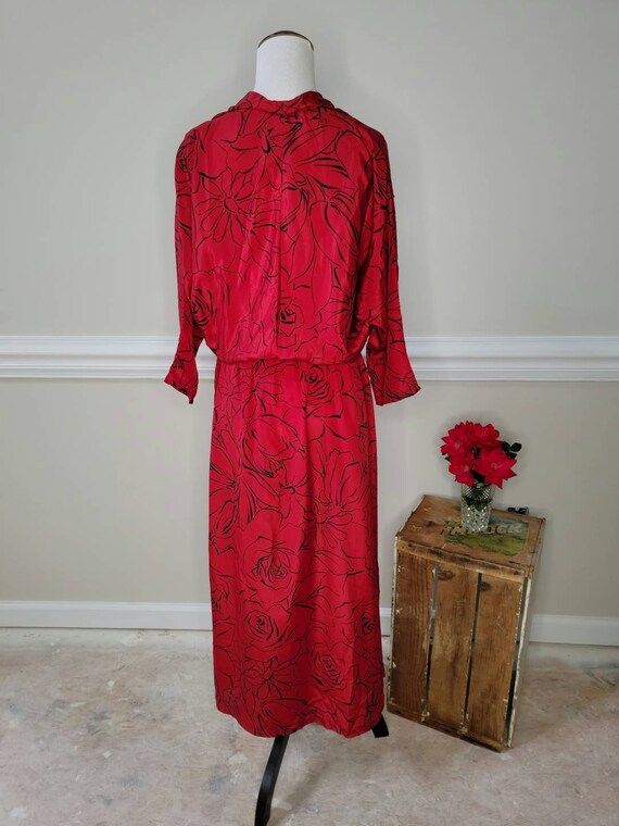 8os Red Floral Print Wraparound Dress Size Small - image 5