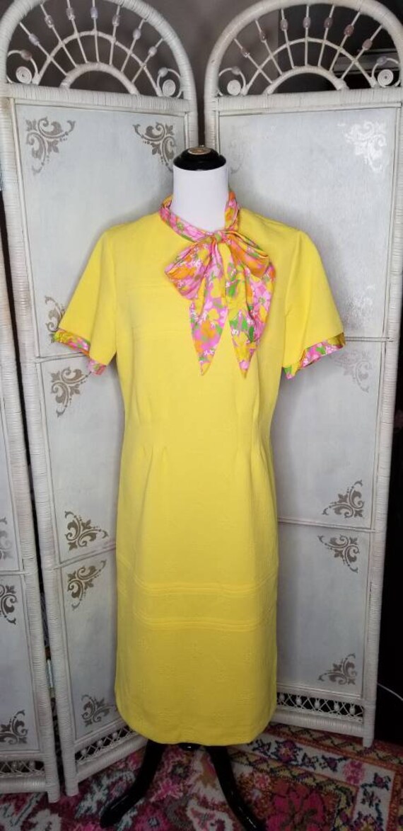 60s Roberta Lee Yellow Dress with Scarf Textured … - image 3