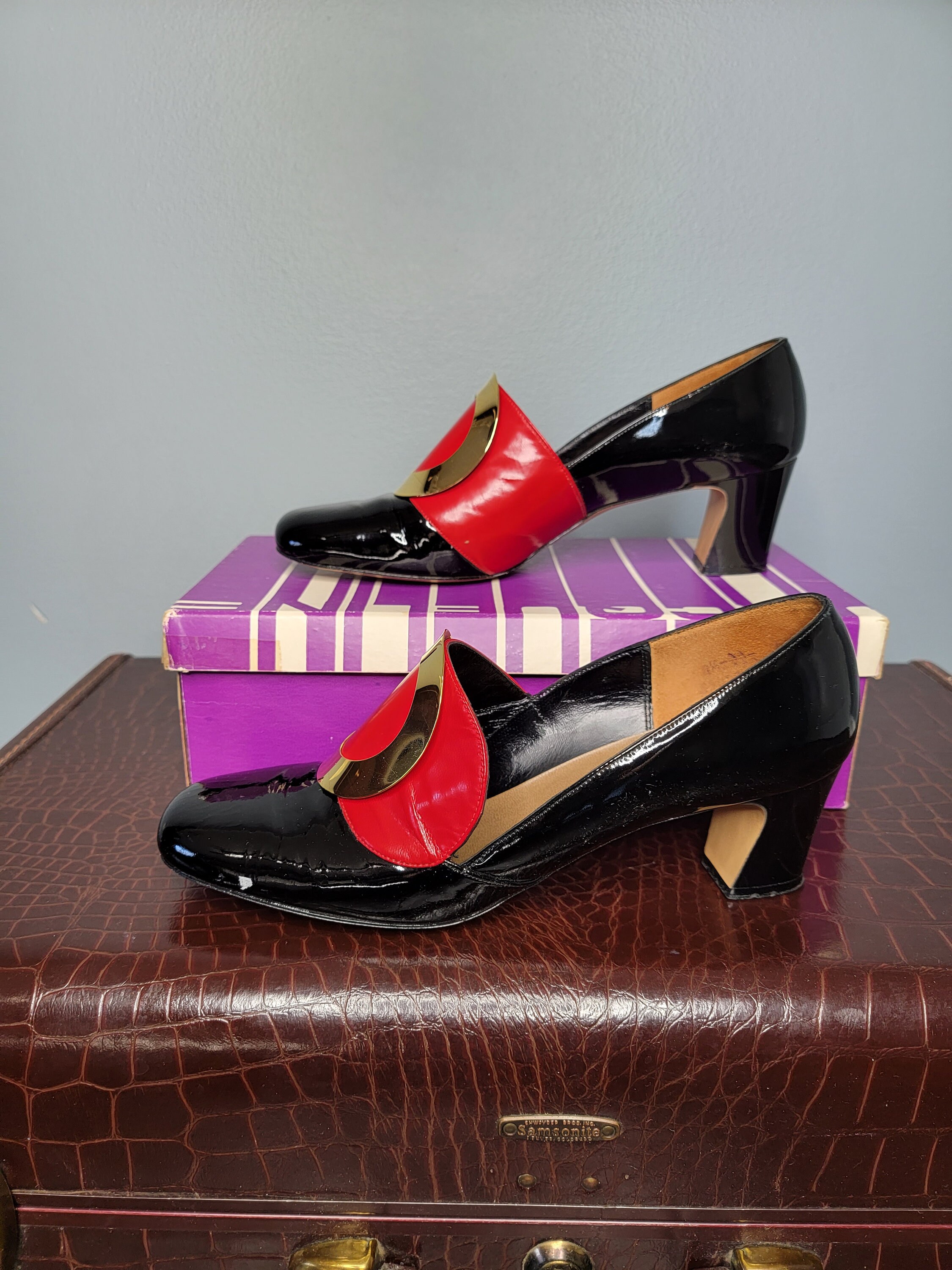 1960s Jacqueline Black and Red Pumps Sixties Party Etsy
