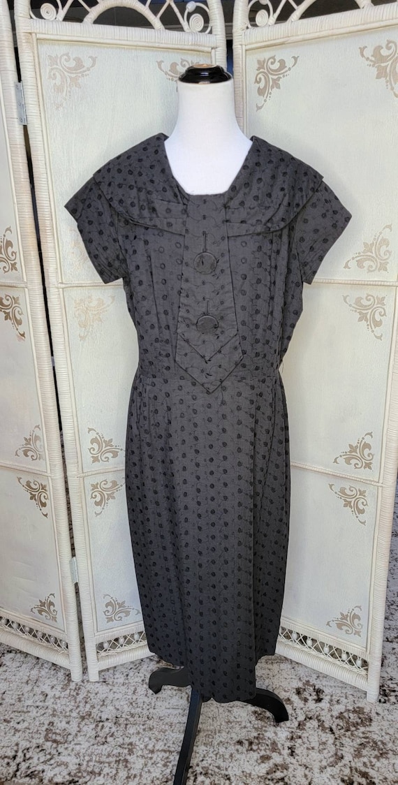 1950s/ 1960s D&P Original Black Eyelet Dress Vint… - image 2