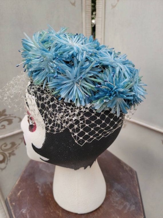 60s Phipps Blue Floral Pillbox Hat - image 4