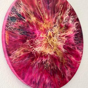 Crimson Bloom” – 16” Round Resin Art on Canvas