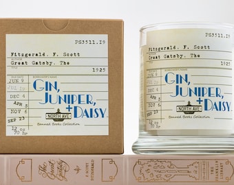 The Great Gatsby Candle / Book Scented Candle / Gin, Juniper + Daisy / Literary Candle / Banned Books / Book Lovers Gift / Bookish Candle