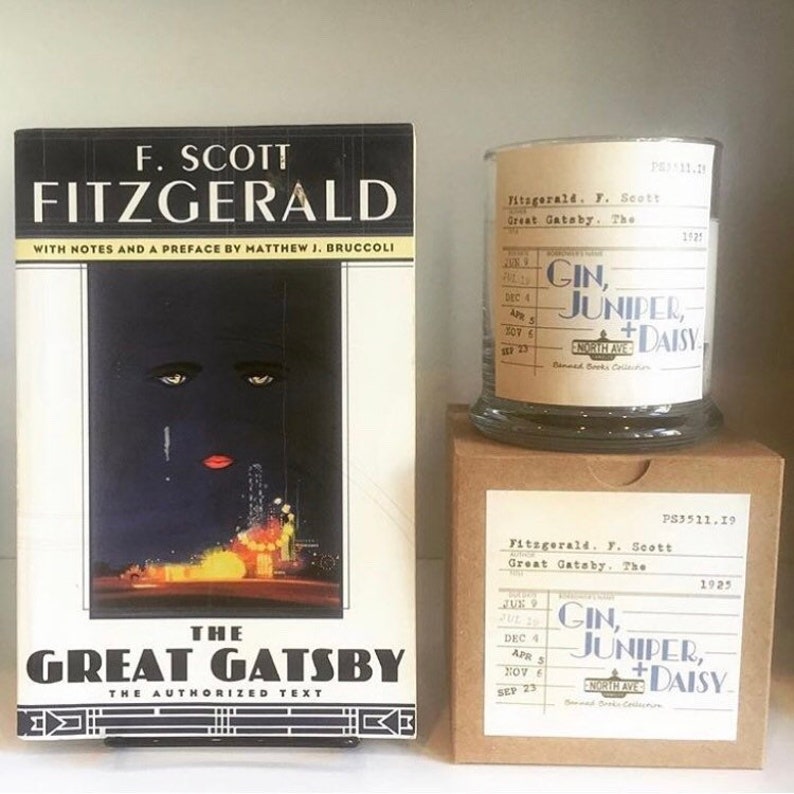 The Great Gatsby Candle / Book Scented Candle / Gin, Juniper Daisy / Literary Candle / Banned Books / Book Lovers Gift / Bookish Candle image 7