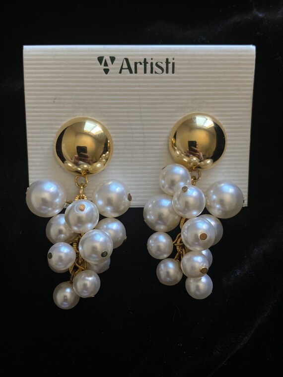 Vintage Gold Pearl Clip on Earrings Grapes Gem