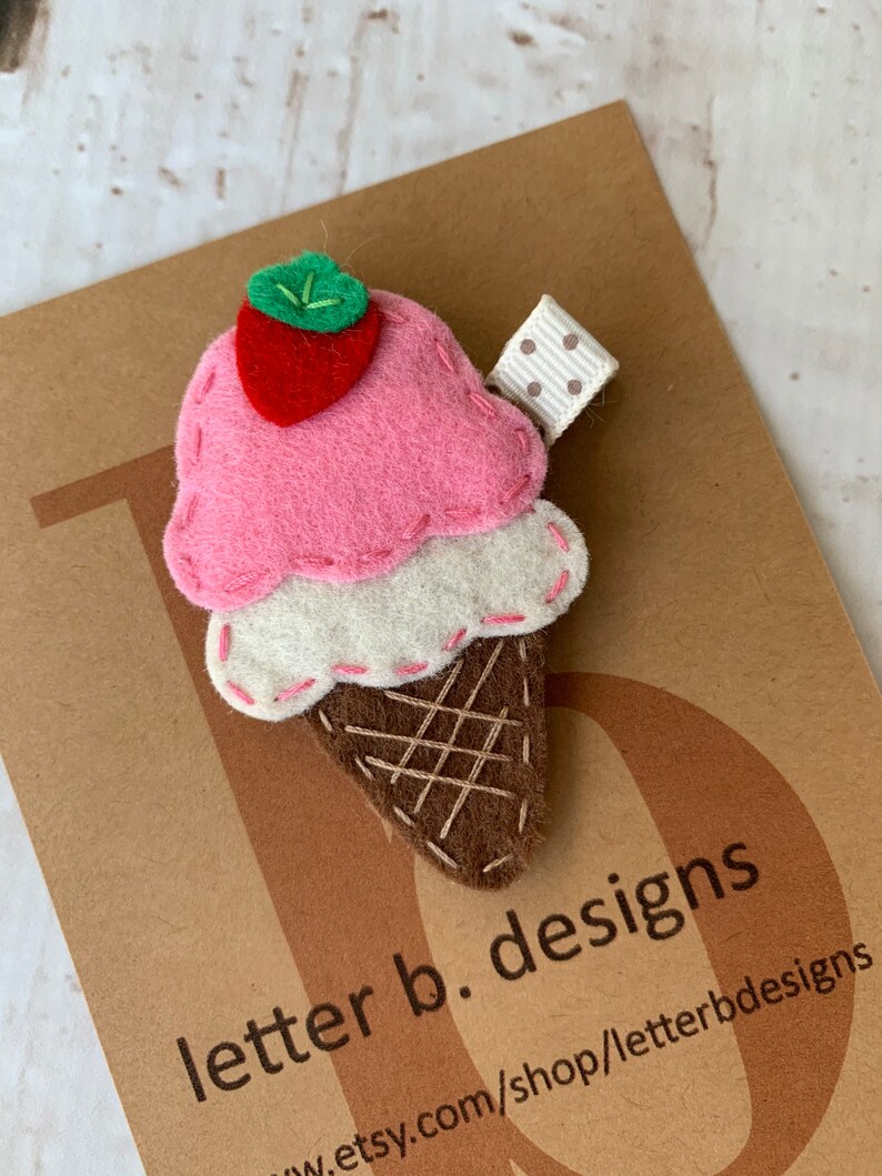 Felt Pink /& White Ice Cream Cone Clip