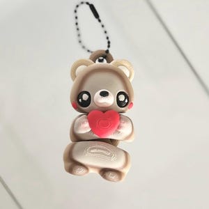 3D Printed Bear Valentine Flexi Fidget Keychain,Unique Favor, 3D Printed Pet, Small Figurine, Decorative, gift, Valentines Day