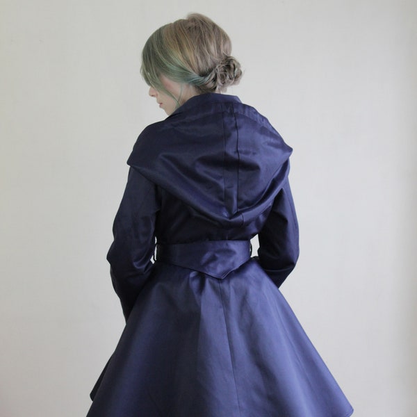 trench bleu, imperméable, gothique, féérique, conte de fée, fait main, handmade, créateur, made in france, manteau femme, raincoat, zawann