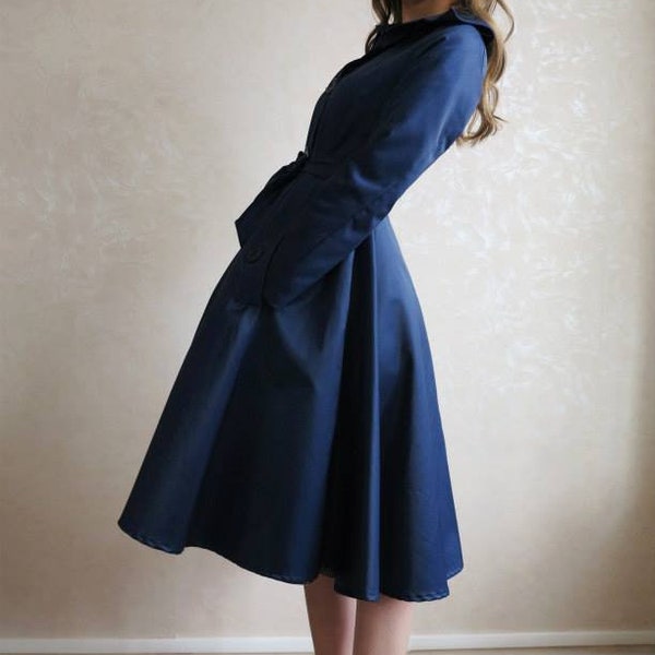 trench, raincoat, women's coat, rain coat, raincoat, long coat, streamlined cut, blue coat, navy blue, made in France