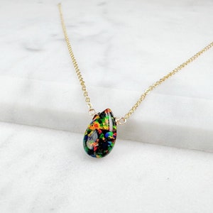 Black Opal Necklace, October Birthstone / Handmade Jewelry / Opal Necklace, Necklaces for Women, Birthstone Necklace, Gemstone Necklace