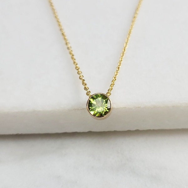 Tiny Genuine Peridot Necklace, August Birthstone / Handmade Jewelry / Peridot Necklace Gold, Silver Necklace, Necklaces for Women, Dainty