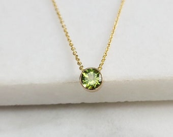 Tiny Genuine Peridot Necklace, August Birthstone / Handmade Jewelry / Peridot Necklace Gold, Silver Necklace, Necklaces for Women, Dainty