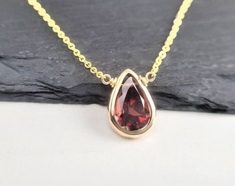 Genuine Garnet Necklace, January Birthstone /Handmade Jewelry/ Necklaces for Women, Garnet Pendant, Simple Gold Necklace, Gemstone Necklace