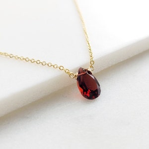 Genuine Garnet Necklace, January Birthstone / Handmade Jewelry / Necklaces for Women, Simple Gold Necklace, Gemstone Necklace, Dainty Gift