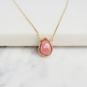 Dainty Rhodochrosite Necklace, Necklaces for Women /Handmade Jewelry/Rhodochrosite Pendant, Gemstone Necklace, Layered Necklace, Simple Gold