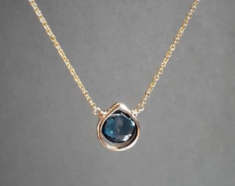 London Blue Quartz Necklace / Handmade Jewelry / Blue Quartz Necklace, Necklaces for Women, Simple Gold Necklace, Dainty Minimalist Necklace