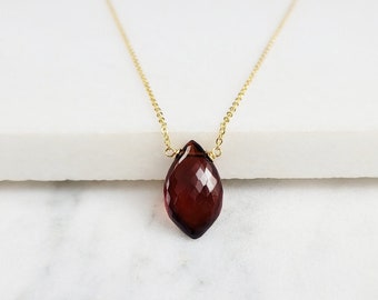 Genuine Garnet Necklace, January Birthstone /Handmade Jewelry/ Necklaces for Women, Garnet Pendant, Simple Gold Necklace, Gemstone Necklace