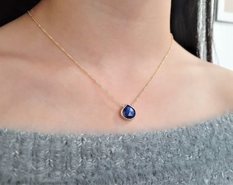 Lapis Lazuli Necklace, December Birthstone / Handmade Jewelry / Gemstone Necklace, Necklaces for Women, Simple Gold Necklace, Dainty Gift
