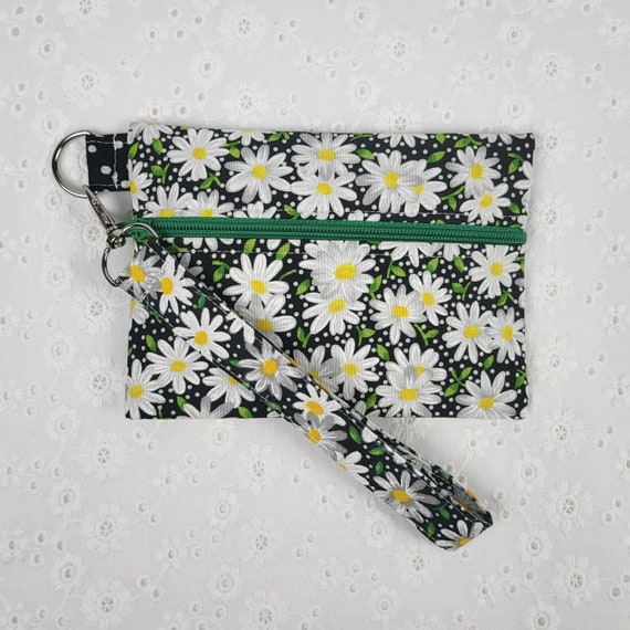 Daisy print wallet, key fob wristlet, concert purse, cottagecore gift, festival pouch, gift for her, credit card holder