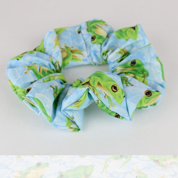 Frog fabric scrunchie, cottagecore style, hair accessories, 90's style hairband, ponytail holder, gift for self