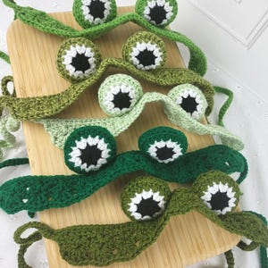 Crochet Frog Headband: Costume for couples, Photo Prop for dogs and kids, frog and toad