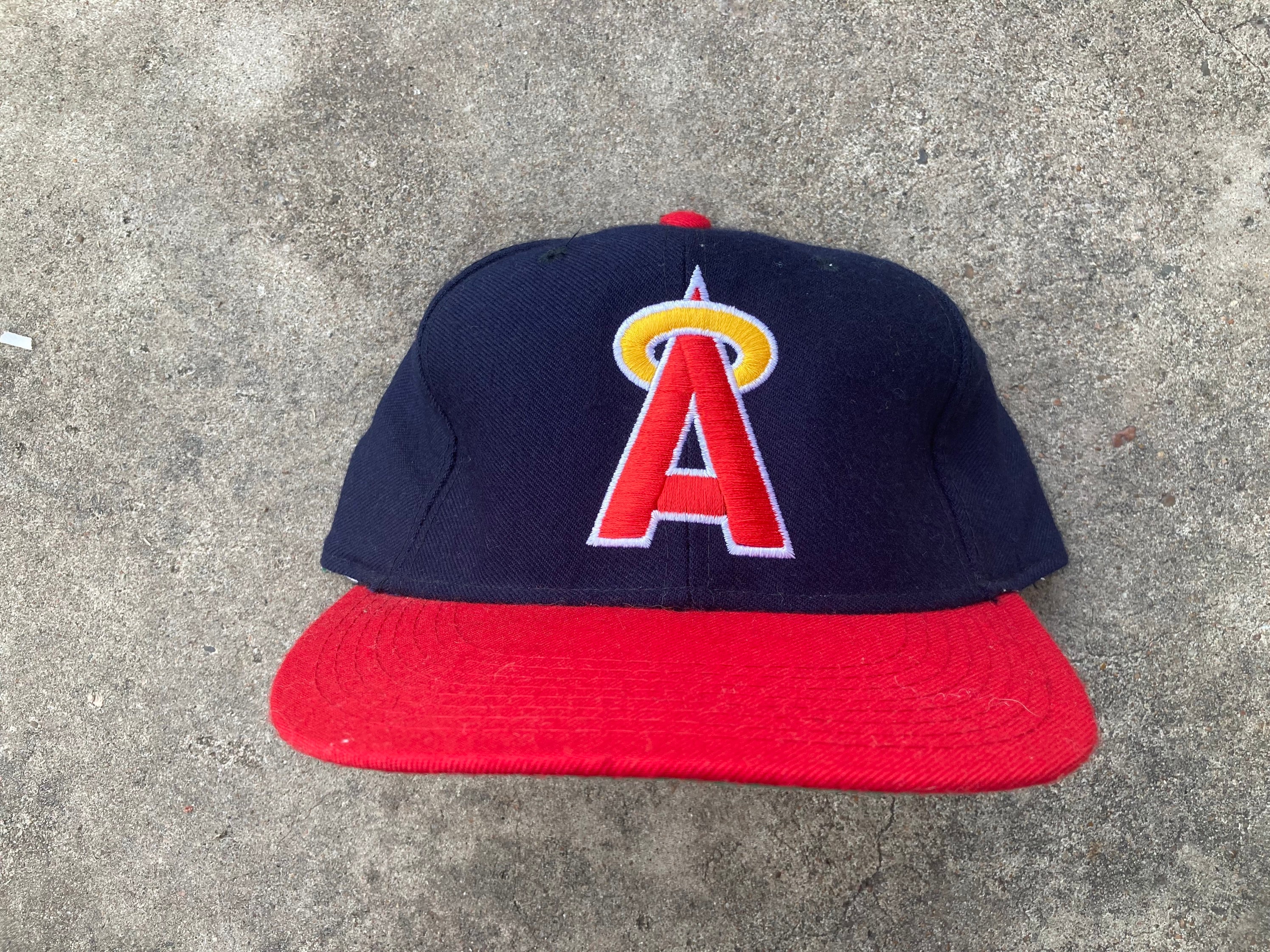 Vintage 80s Anaheim Angels Fitted Size 7 1/4 by New Era 