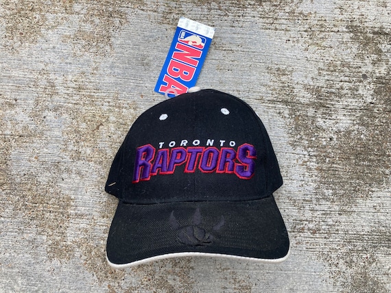 90s’ Vintage cap RAPTORS NBA ツバ裏グリーン　古着 Toronto Raptors NBA Drew Pearson The Swirl Vintage 90's
