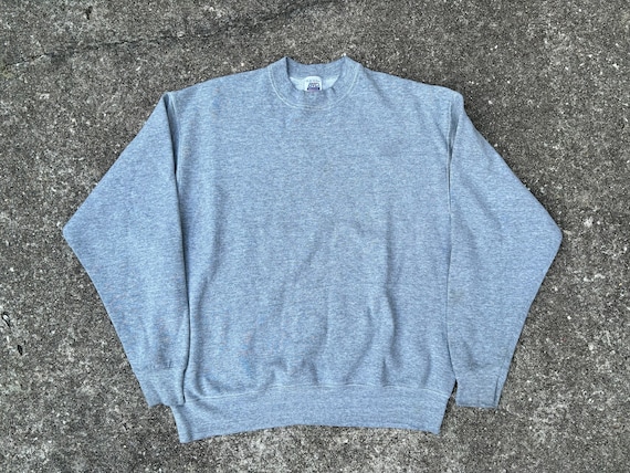 Vintage 90’s Grey Blank Sweatshirt Size XL by BVD