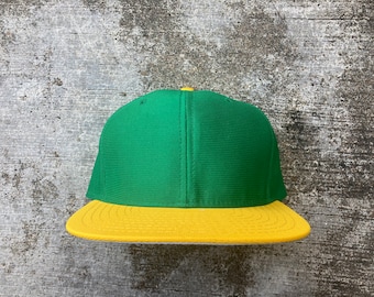 Vintage 90’s Blank Green/Yellow Custom Snapback Size S-M by New Era