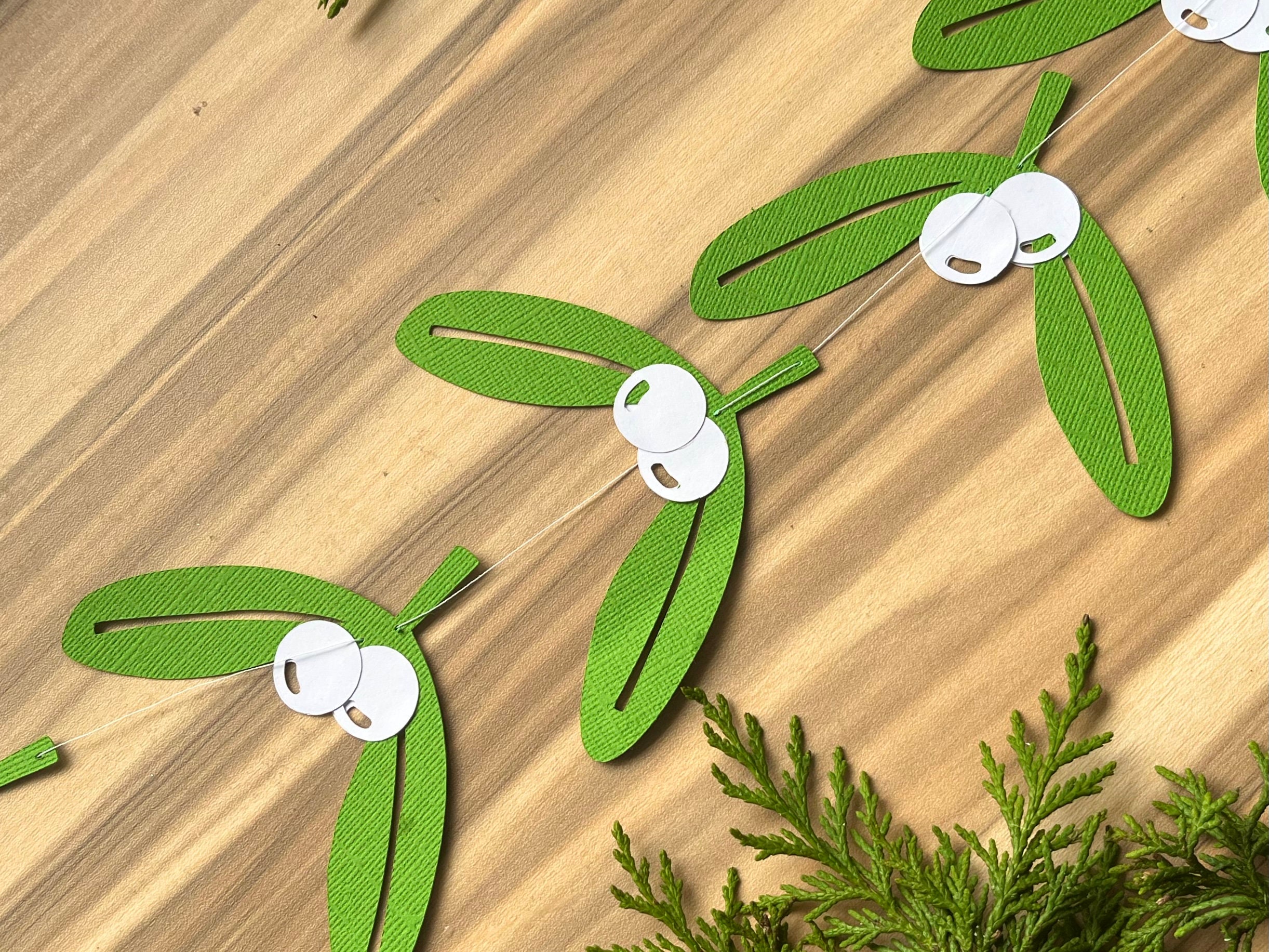 Christmas mistletoe garland, paper Christmas decoration, botanical Christmas ornament, cosy season decorations