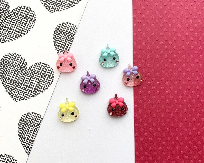 5 Unicorn flat back resin embellishments for craft card making etc.UK seller