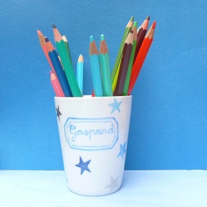 Pot crayon enfant -  France