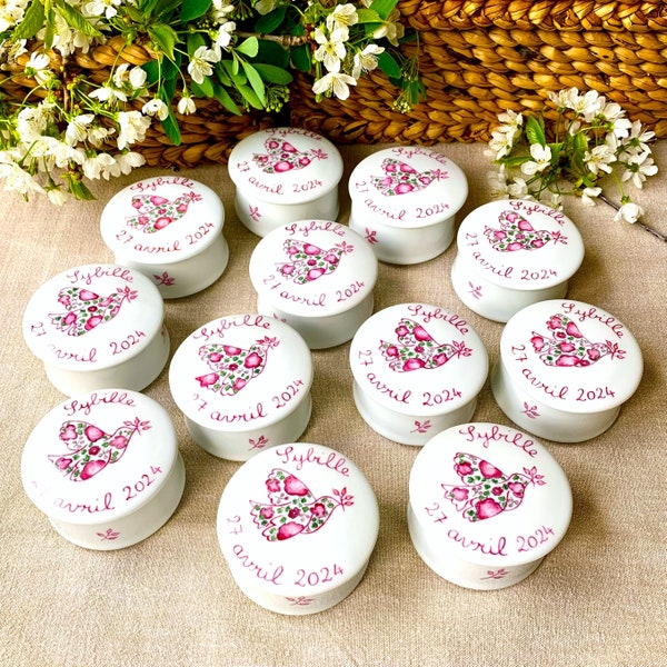 Lot de 15 boîtes à dragées de baptême Colombe liberty rose