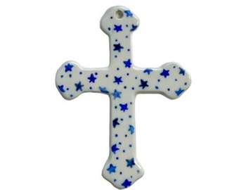 Grande Croix murale de baptême personnalisée Petites étoiles Bleu en Ton sur ton en porcelaine peint main