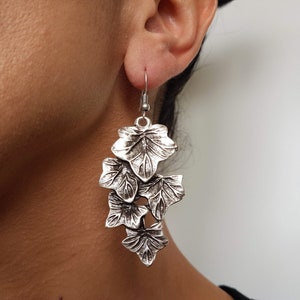 Ivy earrings/silver plated poison ivy/ ivy leaf earrings/Turkish jewelry/ leaf earrings/ ivy jewellery