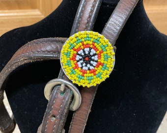 Beaded indian design bridle conchos, beaded star rosettes, Barrel racers, Horse Competitions, Cowgirls, Cowboys, Custom orders. Parade acces