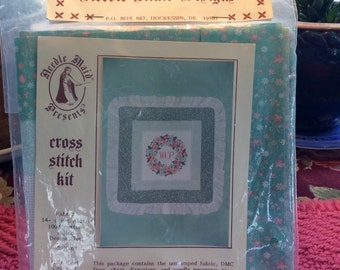 Needle Maid Designs Cross Stitch Kit Pillow Floral Wreath