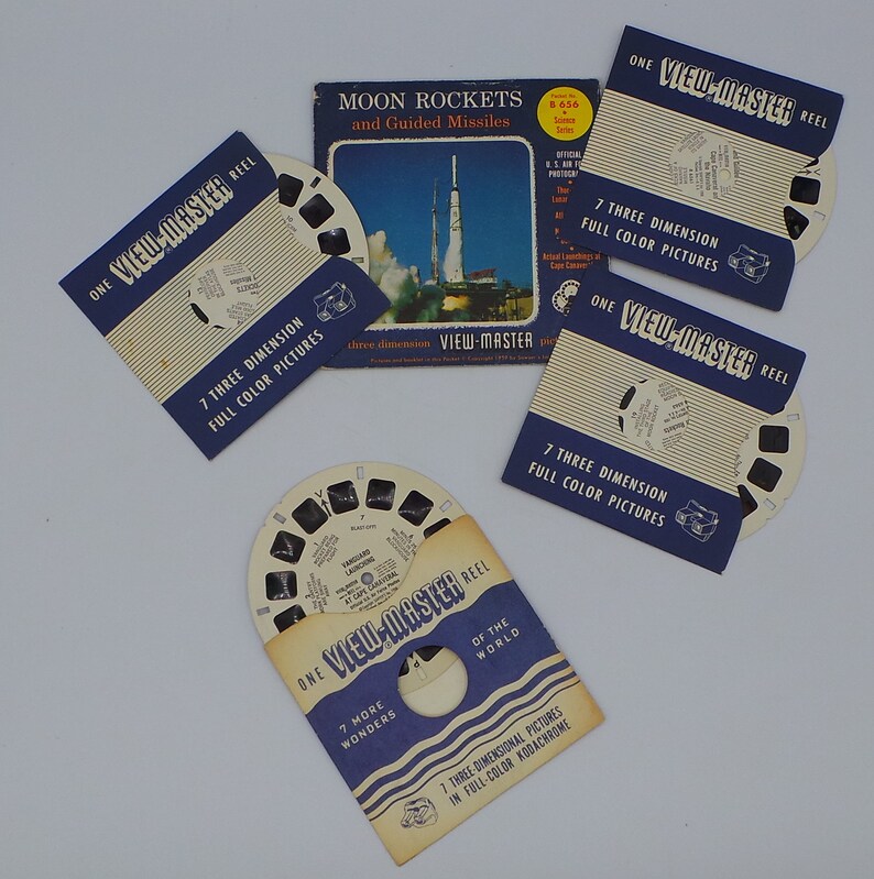 Red View-master Stereoscope With 4 Reels Moon Rockets - Etsy