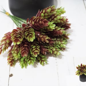 8 Stems Brown Hops Blossoms, 40 Individual Hop Blossoms, Artificial Sedum Hops, Wedding Bouquet Fillers, Flower Crown Filler, Faux Hops