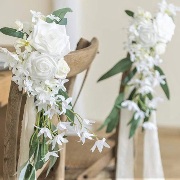 Witte roos bruiloft gangpad bloem, bruiloft stoel bloem, witte kerkbank bloem, huwelijksceremonie gangpad decoratie, bruiloft kerkbank decor