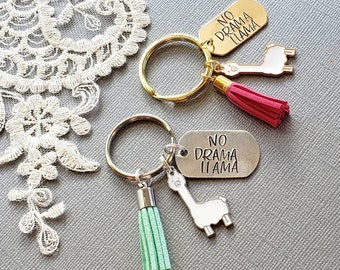 NO DRAMA LLAMA, Llama gifts, Llama keychain, Personalized Gift, Custom KeyRing, Alpaca Gifts, Gift for Her, Friend Gifts, Engraved Keyring