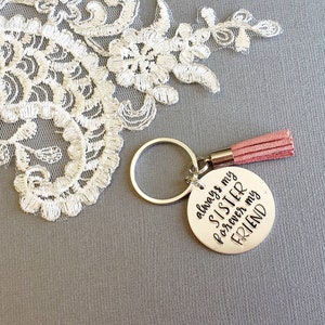 Personalized Sister Gift, Personalizen Gift for Sister, Sister Keyring, Sisters Forever KeyChain, Custom Keyring,