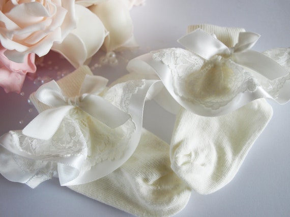 girls cream frilly socks