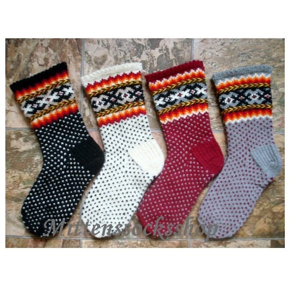 Red White Black Gray Wool Socks, Hand Knit Socks, Wool Socks, Unisex Socks, Girls Socks, Womens Socks, Mens socks, Warm Socks, Winter Socks