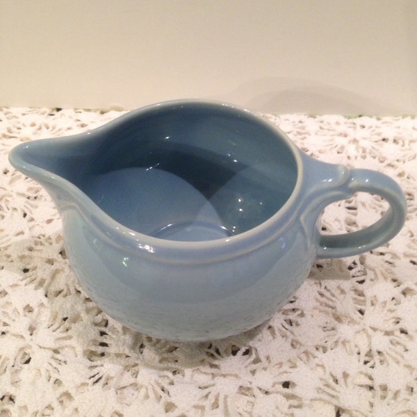 RESERVED MICHELLE LuRay Windsor Blue Creamer,  Tableware, Vintage, 1938-1961,  Made In West Virginia, LuRay Pastels