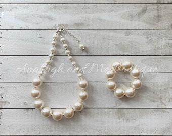Ivory Pearl Chunky Necklace, Pearl Toddler Necklace, Ivory Necklace, Ivory Baby Necklace, Simply Ivory Pearl, Girl's Pearl Necklace