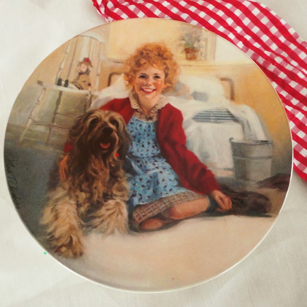 Annie The Musical 1982 Knowles China Pristine Collectible Plate Authenticated Collector Plate Andrea McArdle Annie w/ Dog Sandy Theater Gift