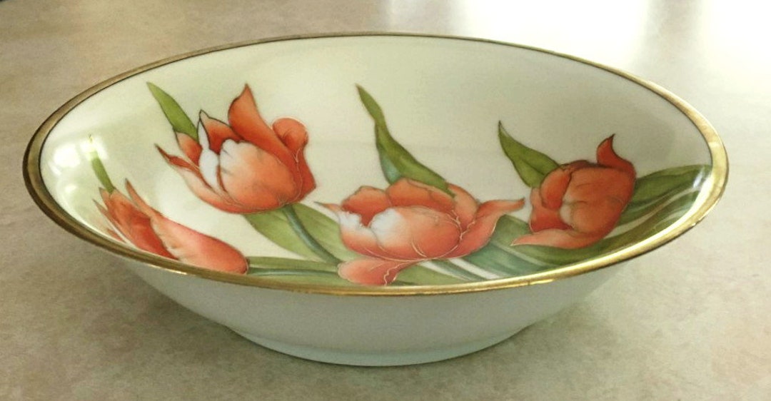 Vintage German Porcelain Bowl Fruit Serving Bowl Hand Painted Tulip Design 9 1/4 w/ Gold Trim