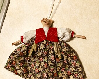 Vintage Handmade Clay Pig Doll 8.5" Tall Hand-Painted Fancy Peasant Dress Collectible Animal Doll Custom-Made Clothing Girl Birthday Gift