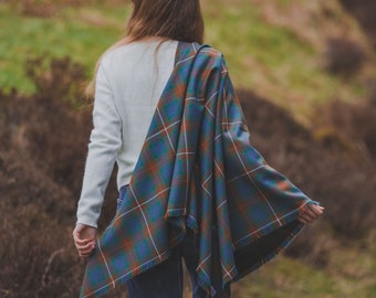 Ancient Hunting Fraser Tartan Outlandish Shawl  *FREE SHIPPING*. Gift Made in Scotland